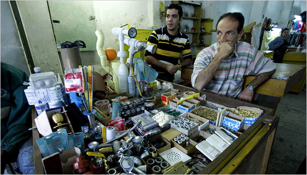 how to find the black market online